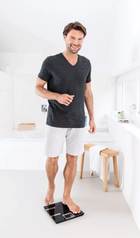 Cântar, Beurer BF 720 BT cântar de baie de diagnosticare în negru, Greutate, grăsime corporală, apă corporală, procent de masă musculară, masă osoasă - image 4