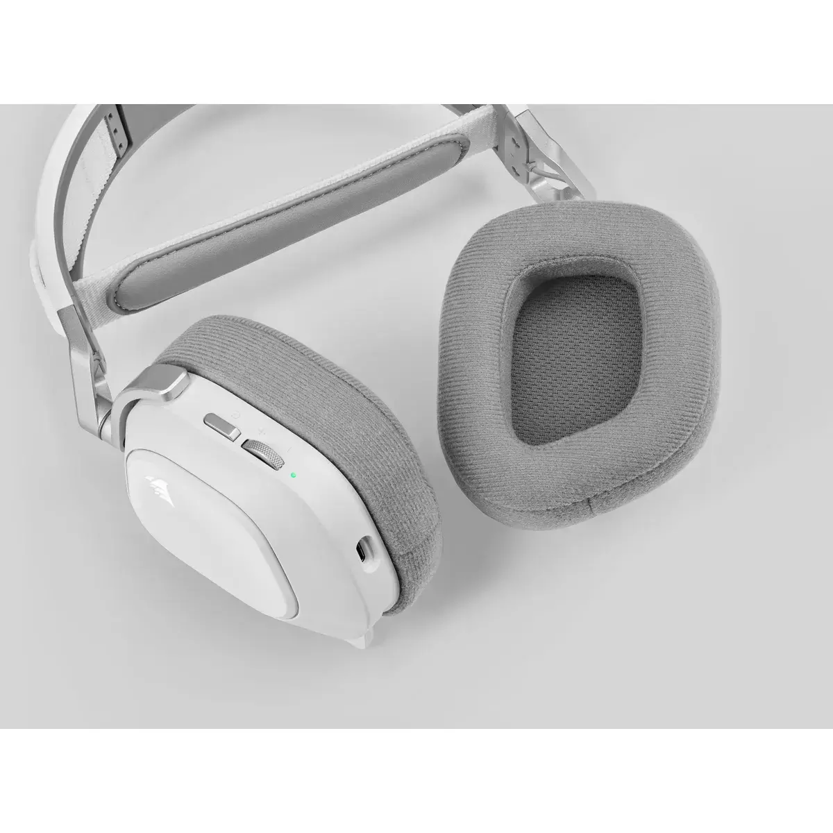 CORSAIR HS80 RGB Wireless Headset, White - EU - image 3