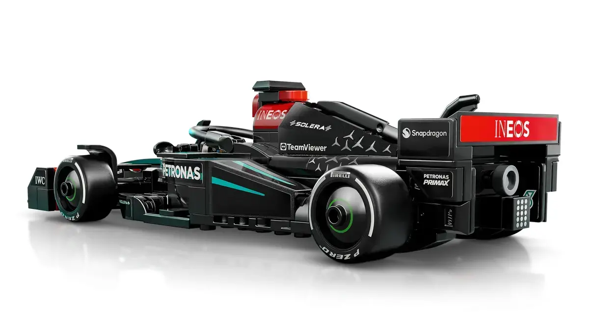 LEGO Speed Champions: Mercedes-Amg F1® W15 Race Car - 77244 - image 4