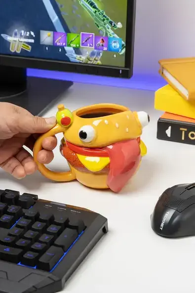 Cană Paladone: Fortnite - Durrr Burger Shaped Mug PP14629FO - image 1