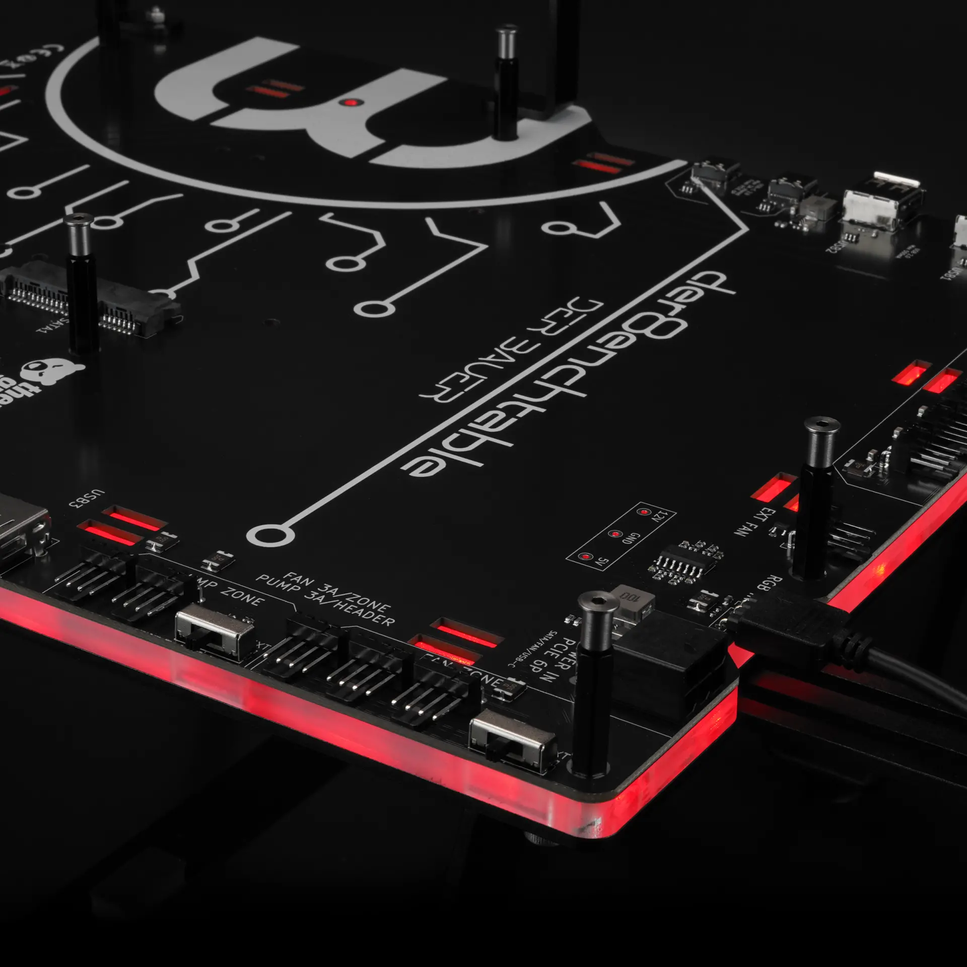 Платка за тестване на хардуер Thermal Grizzly Benchtable Der8enchtable - image 5