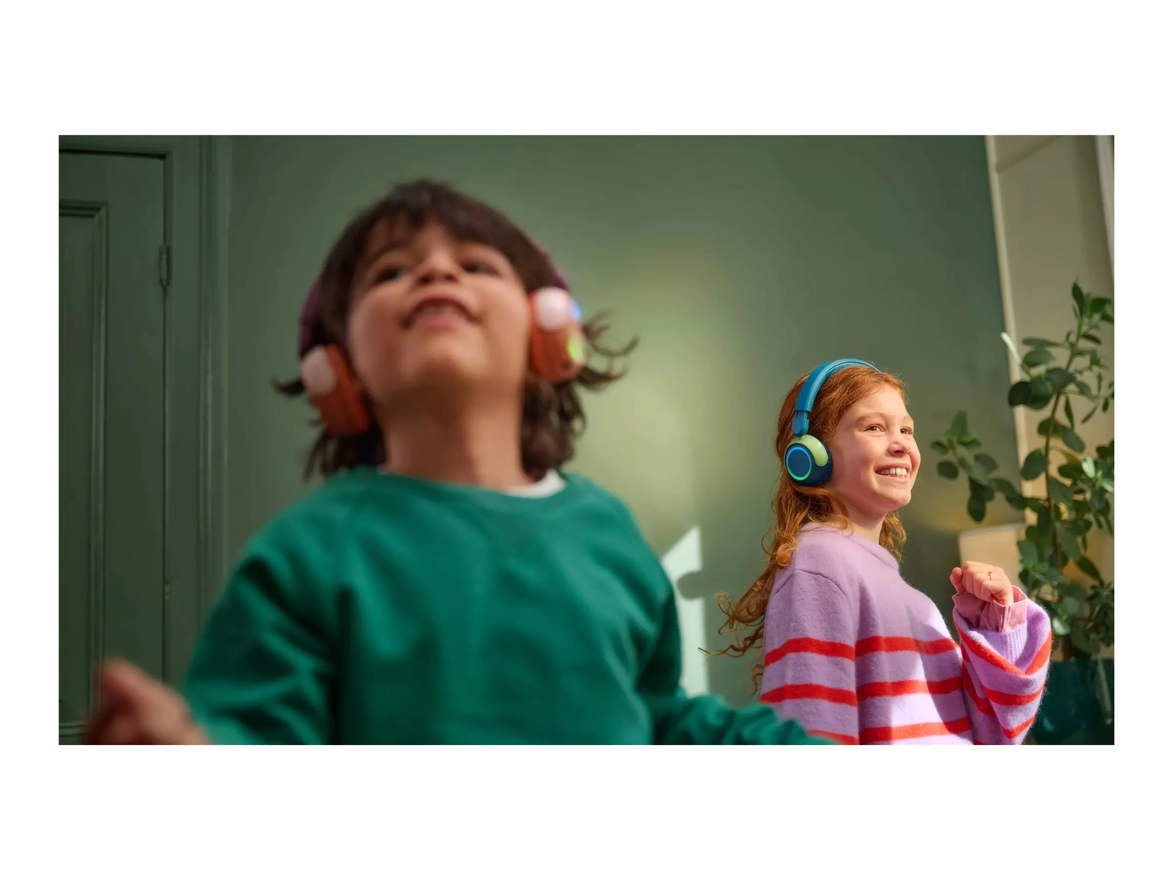 PHILIPS Детски Bluetooth слушалки Светещи наушници Ограничена сила на звука до 85 dB Chrystal Teal - image 8