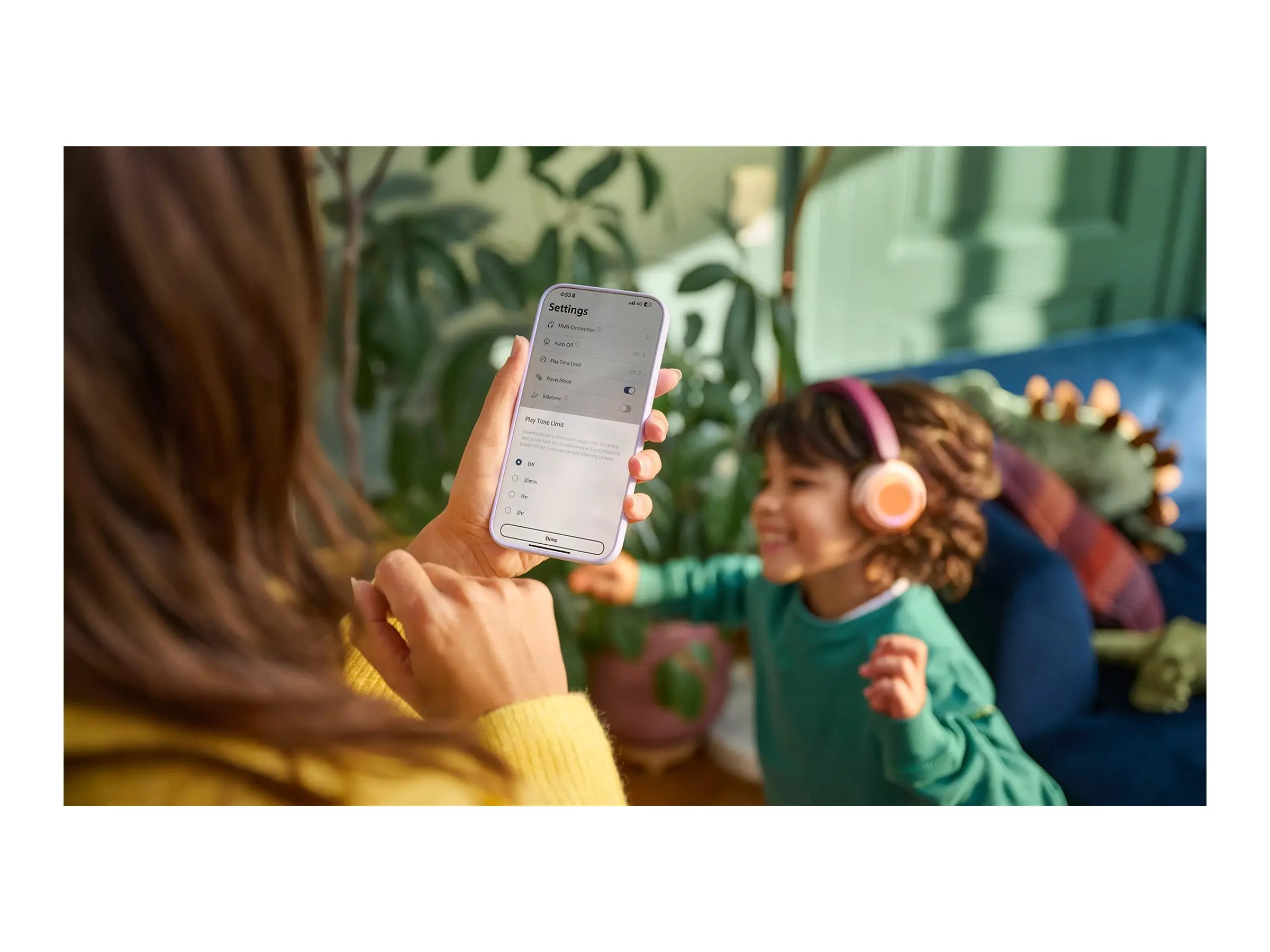 PHILIPS Детски Bluetooth слушалки Светещи наушници Ограничена сила на звука до 85 dB Magenta Purple - image 7