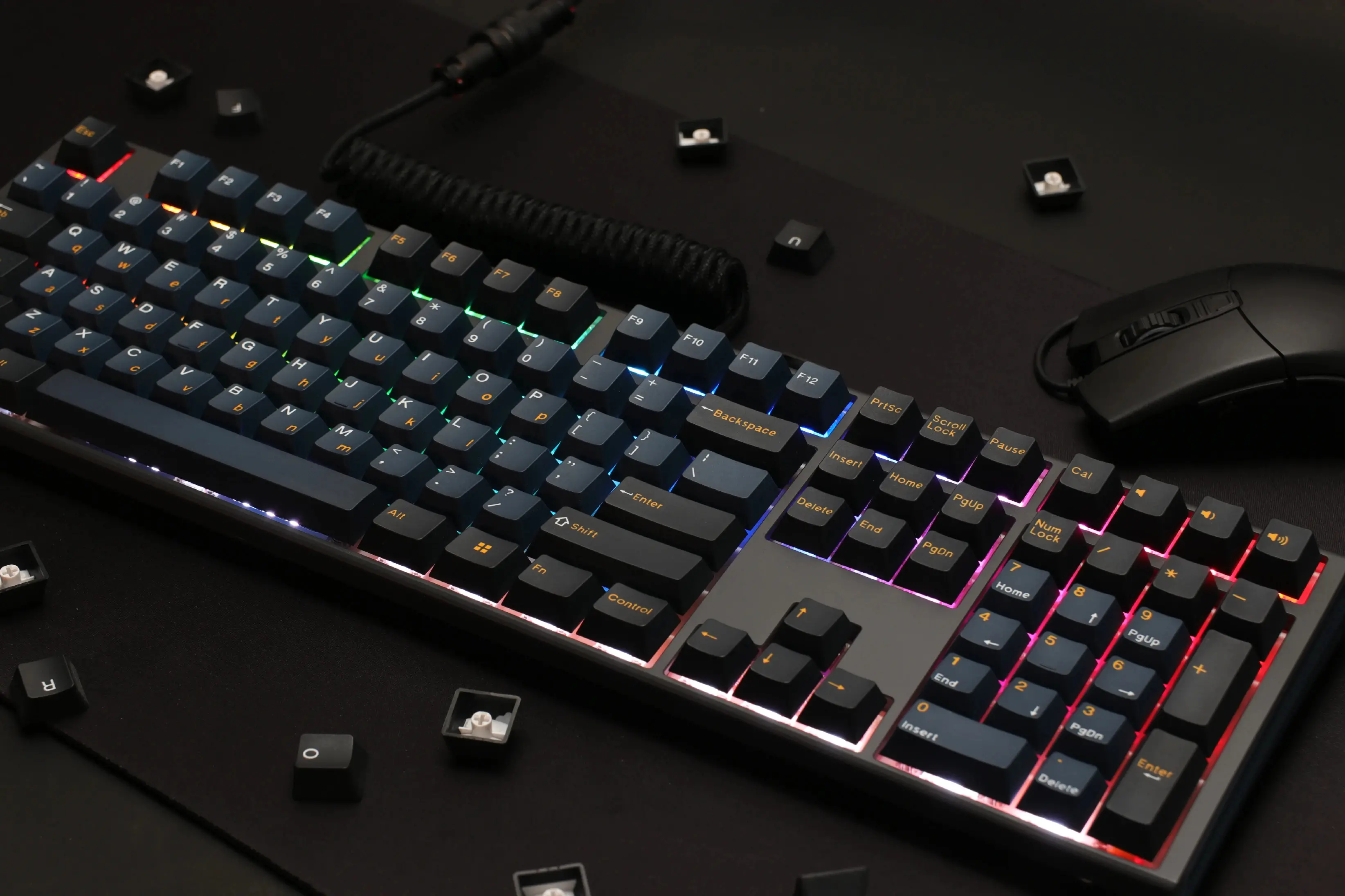 Ducky професионална геймърска механична клавиатура Professional Gaming Mechanical Keyboard One 3 Pro Nazca Line - 8K, Cherry MX2A RGB Red [Linear] - image 4