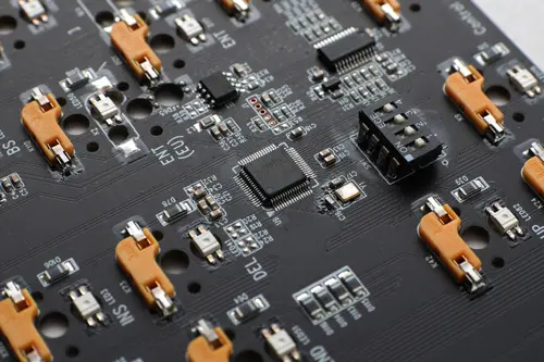 Ducky професионална геймърска механична клавиатура Professional Gaming Mechanical Keyboard One 3 Pro Nazca Line - 8K, Cherry MX2A RGB Brown [Tactile] - image 16