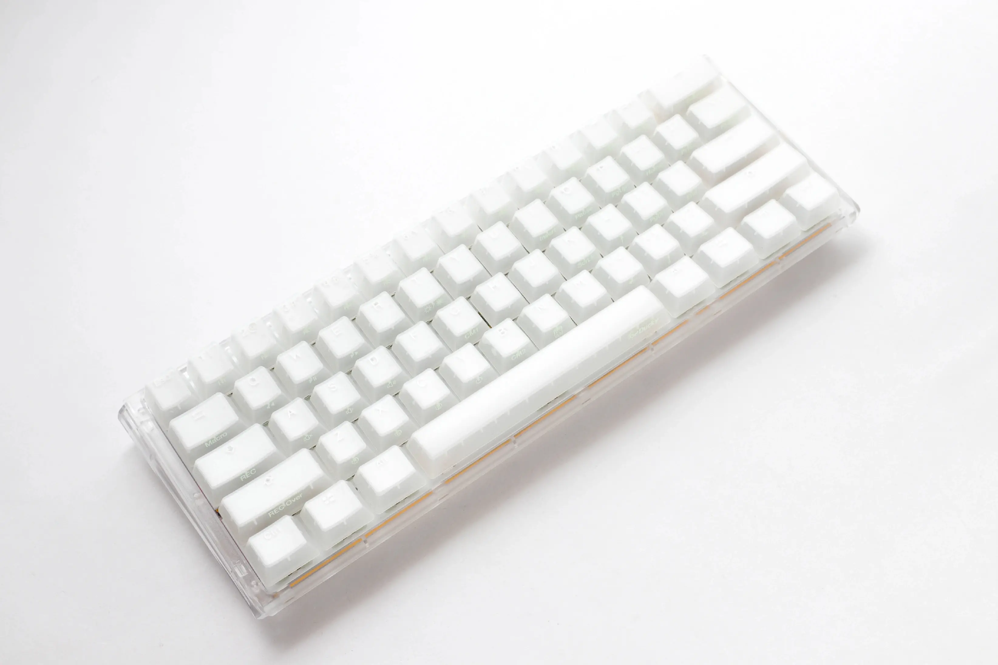 Ducky професионална геймърска механична клавиатура Professional Gaming Mechanical Keyboard One 3 Mini Aura White -  Cherry MX RGB Brown [Tactile] - image 7