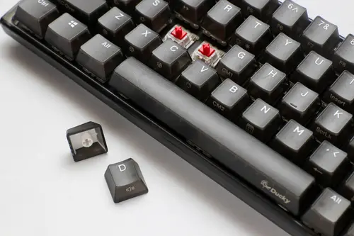 Ducky професионална геймърска механична клавиатура Professional Gaming Mechanical Keyboard One 3 Mini Aura Black - Cherry MX RGB Brown [Tactile] - image 10