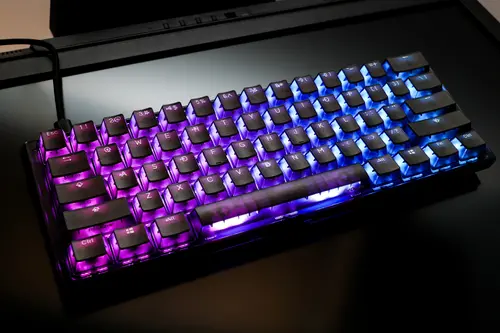 Ducky професионална геймърска механична клавиатура Professional Gaming Mechanical Keyboard One 3 Mini Aura Black - Cherry MX RGB Brown [Tactile] - image 2