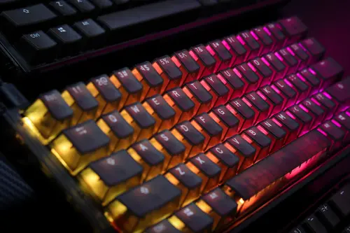 Ducky професионална геймърска механична клавиатура Professional Gaming Mechanical Keyboard One 3 Mini Aura Black - Cherry MX RGB Brown [Tactile] - image 5