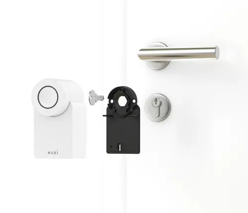 Nuki смарт ключалка за врата Smart Lock Go - image 1