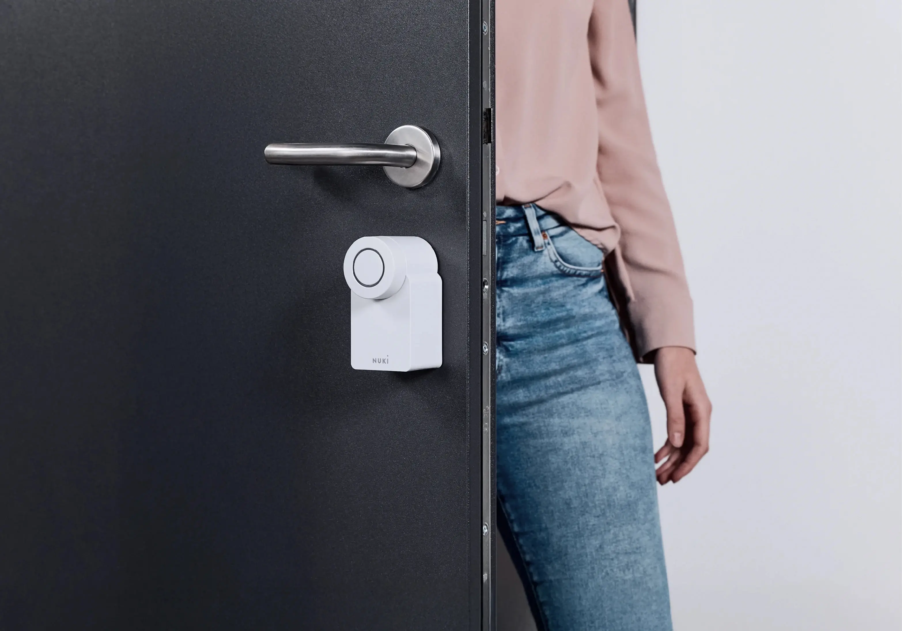 Nuki yală inteligentă pentru ușă Smart Lock Go - image 2