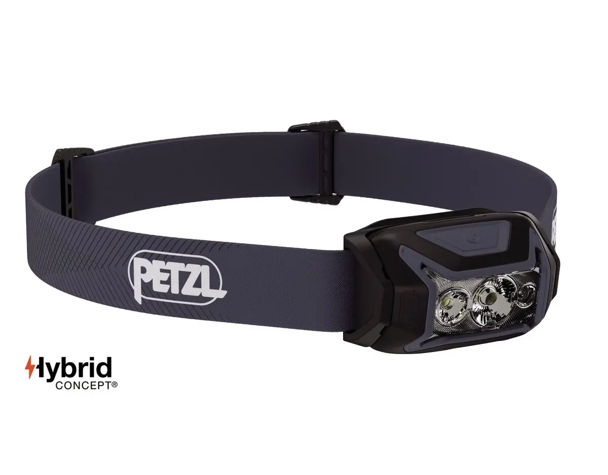 Челник PETZL ACTIK 2025, 450 Лумена, Черен