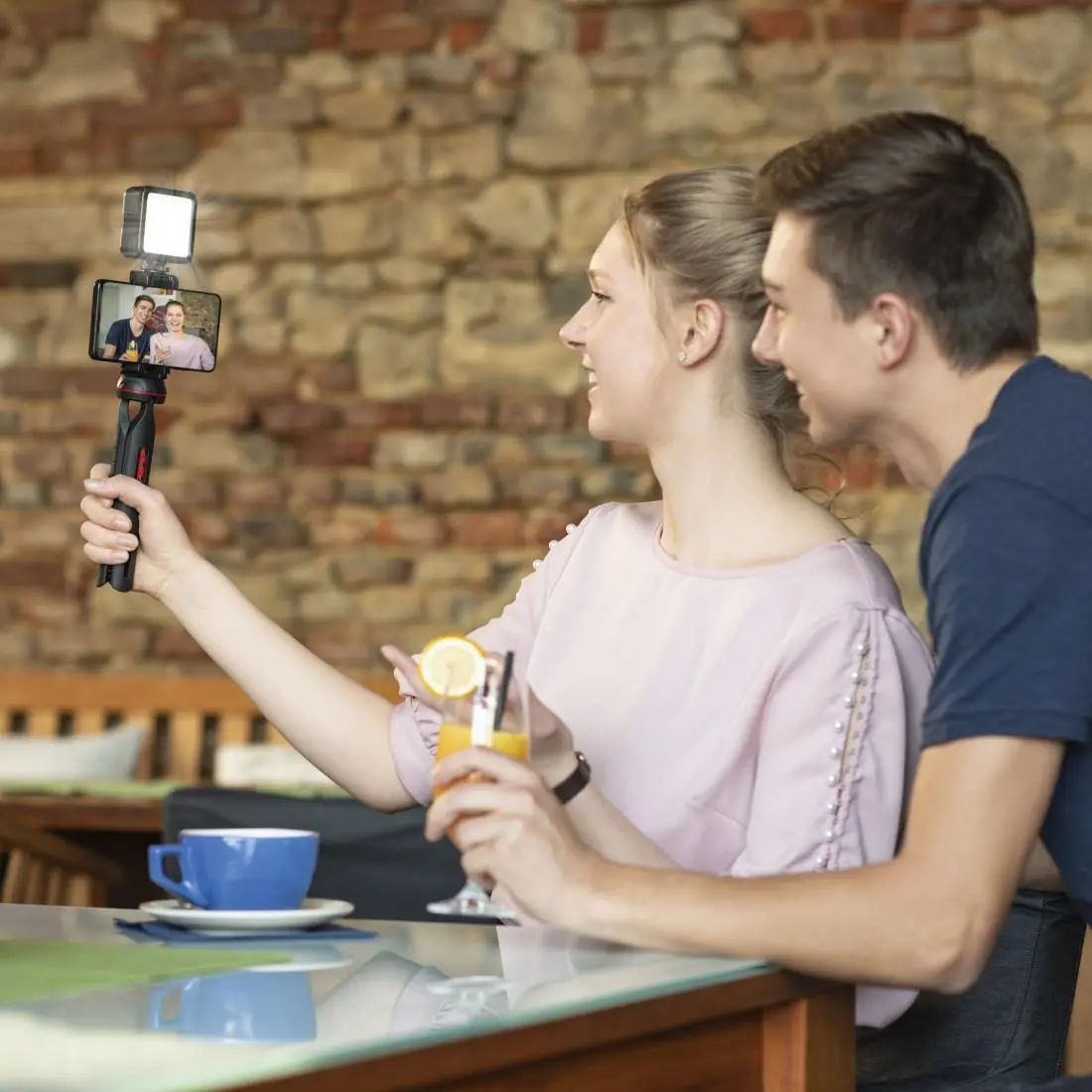 HAMA Trepied „Solid 80 Ball” pentru smartphone-uri, telecomandă Bluetooth pentru fotografii, max. 80 cm - image 22