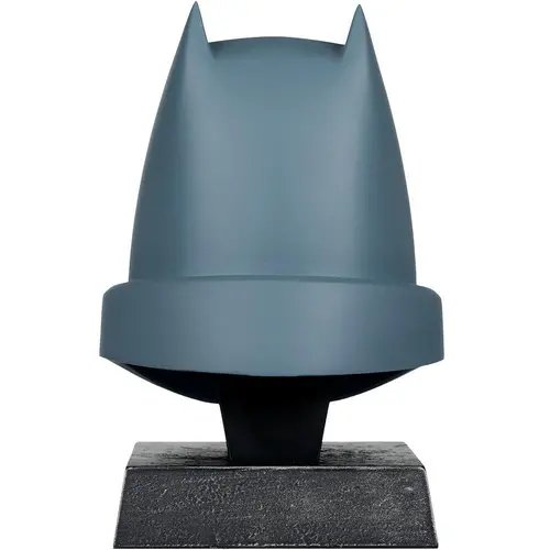 Figurină DC Direct Armored Batman (The Dark Knight Returns) Replică mască Scară 1:3 McFarlane - 2