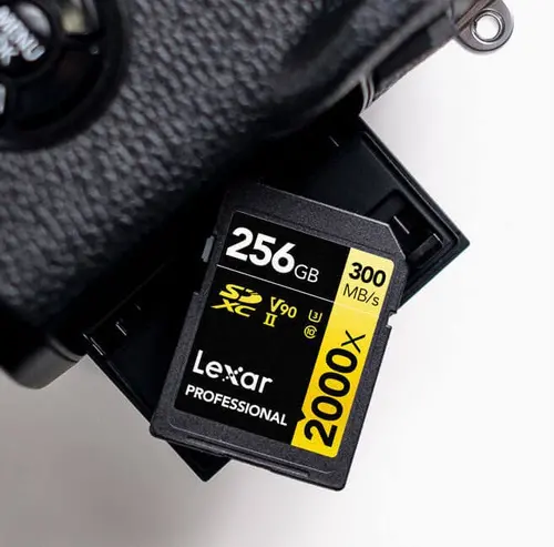 КАРТА ПАМЕТ SDXC 256GB 300/260MB/s UHS-II,C10,V90,U3 LEXAR - image 2