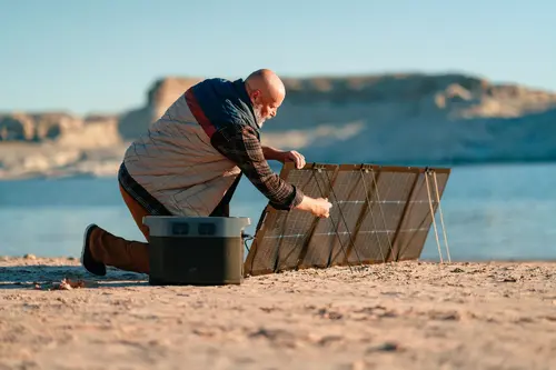 Ecoflow портативен соларен панел NextGen 220W Bifacial Portable Solar Panel - image 25