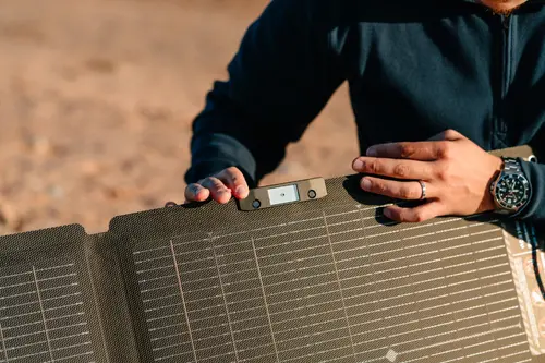 Ecoflow портативен соларен панел NextGen 220W Bifacial Portable Solar Panel - image 26