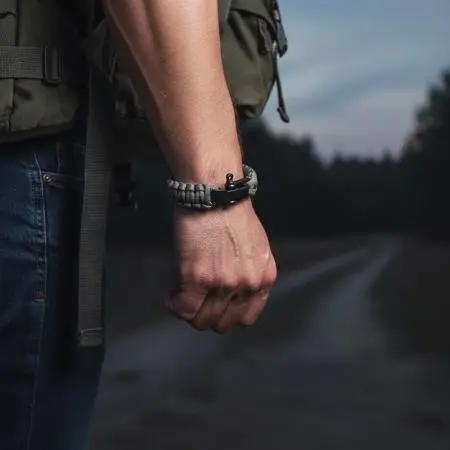 Мъжка плетена гривна EDC, EC02GY24 - image 1