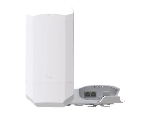TELTONIKA NETWORKS OTD140 IP55 4G/LTE/3G/2G outdoor router