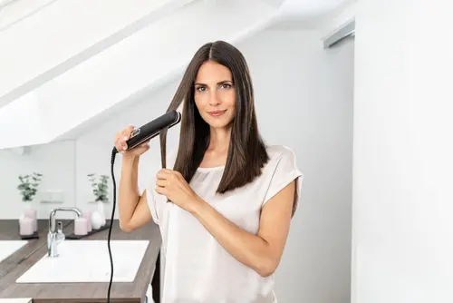 Преса, Beurer HS 100 Hair straightener, Ready to use in 12 sec, LED display, Ceramic-coated hot plates, Ion technology, Variable temperature control (120-220 °), Button lock, Operation status display, Automatic switch-off after 30 minutes, Transport lock, heat- - image 5