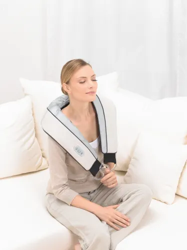 Масажор, Beurer MG 150 neck massager + Beurer MG 17 spa mini massager - image 4