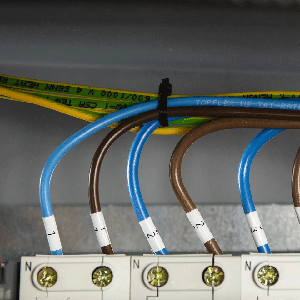 ПРОФЕСИОНАЛЕН ЕТИКЕТЕН ПРИНТЕР BROTHER - PT-E560BTSPQL1 (PTE560BTSPQL1) - комплект - PN PTE560BTSPQL1 (PT-E560BTSPQL1) - image 4
