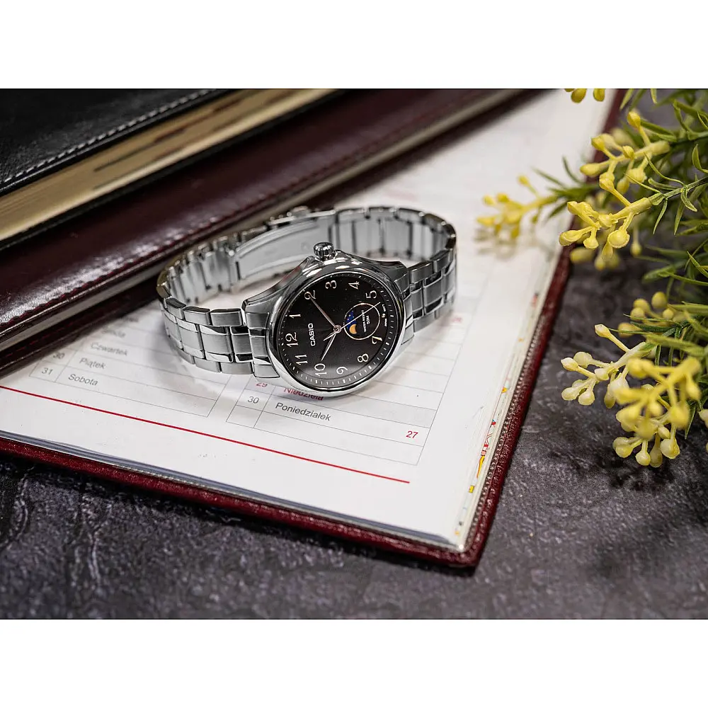 Мъжки часовник Casio - MTP-M110D-1AVER - image 1