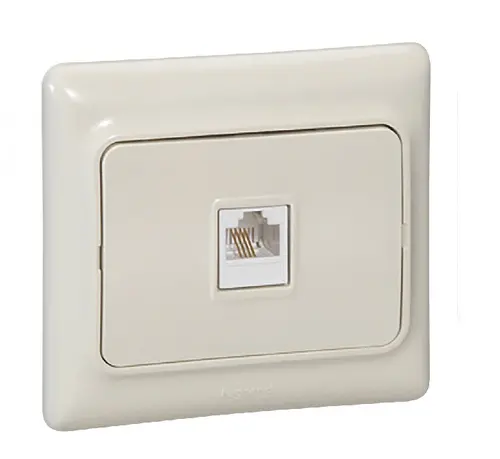 ТЕЛЕФОННА РОЗЕТКА RJ11 782144  KAPTIKA LEGRAND - КРЕМ