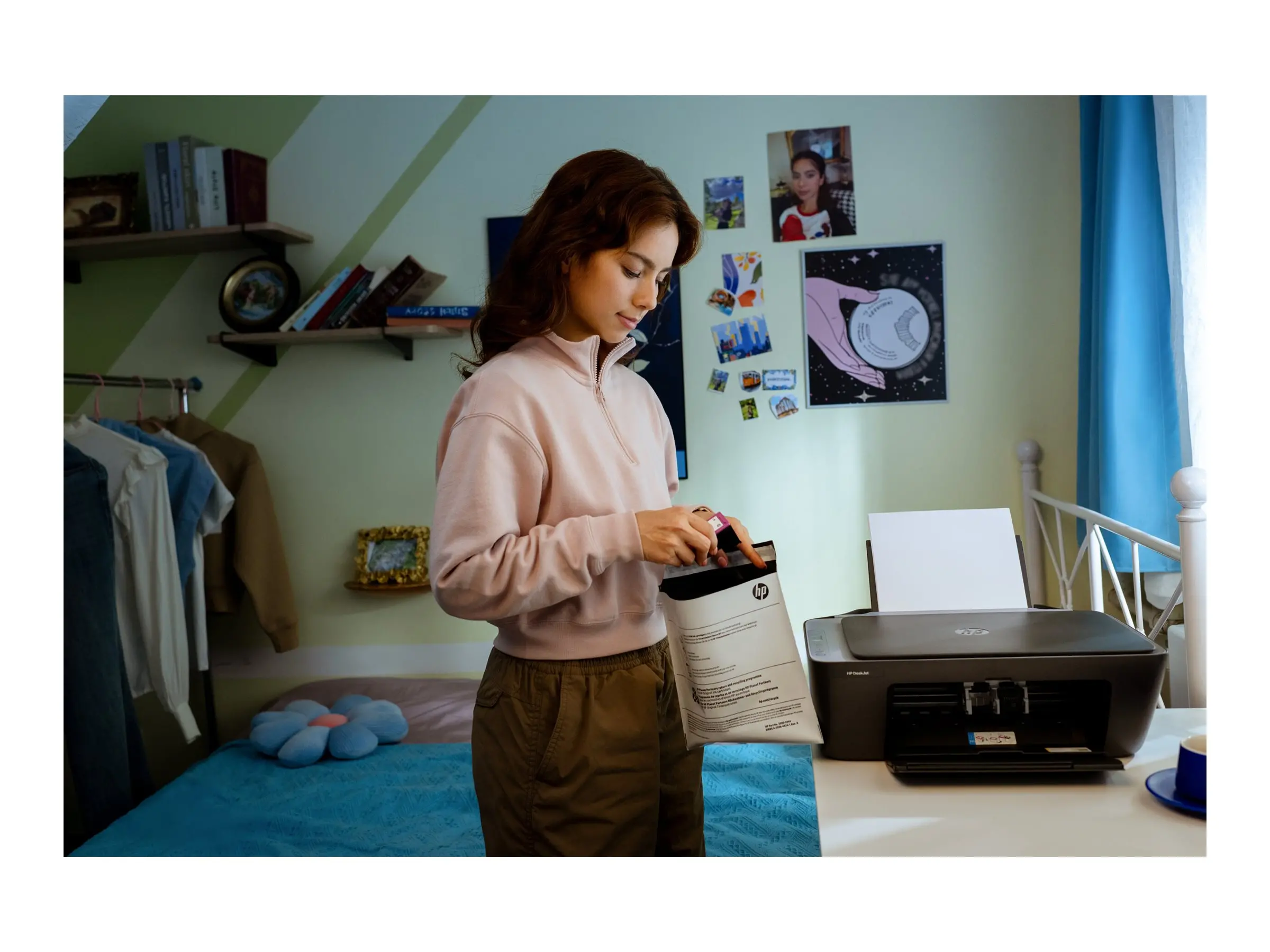 HP DeskJet 2921 All-in-One Color Printer 7.5/5.5 ppm - image 2