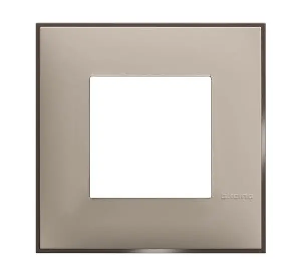ЕДИНИЧНА РАМКА R4802CS CLASSIA LEGRAND - КРЕМ САТЕН