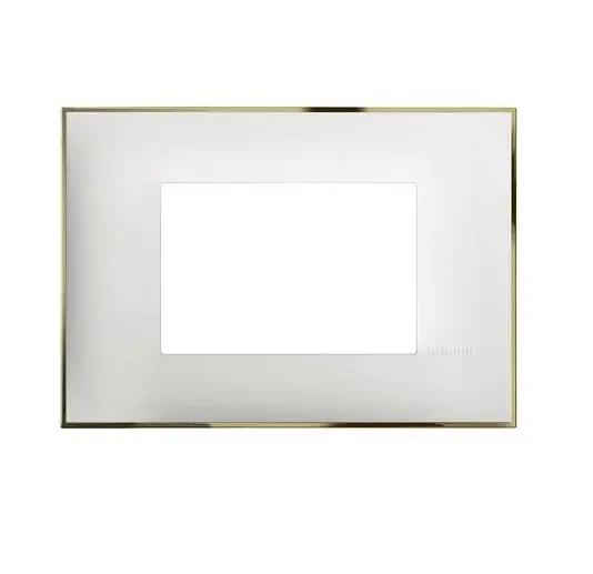Ramă 3 module CLASSIA LEGRAND - alb cu auriu