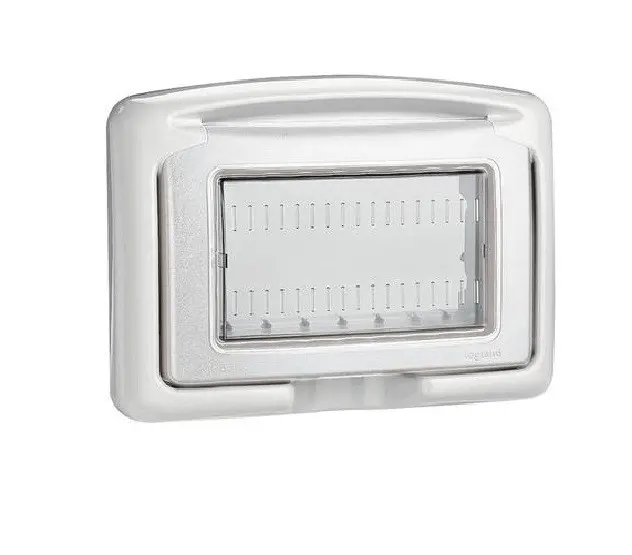 Panou frontal rezistent la apă 4 module IP55 CLASSIA LEGRAND - alb
