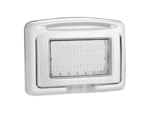 Panou frontal rezistent la apă 4 module IP55 CLASSIA LEGRAND - alb - 1