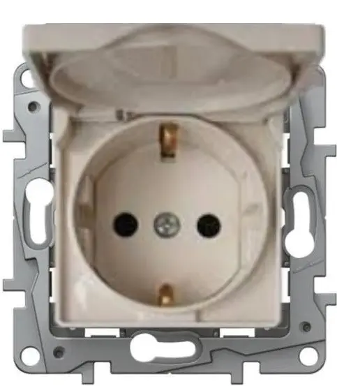 Priză Schuko cu protecție IP44 NILOE LEGRAND - crem