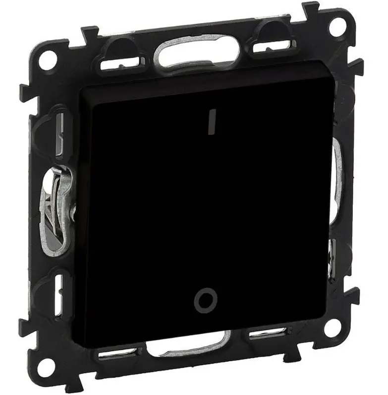 ДВУПОЛЮСЕН КЛЮЧ 16А LGR 756322 VALENA LIFE LEGRAND - ЧЕРЕН
