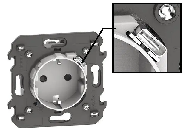 КОНТАКТ ШУКО+USB LN KW4141 LIVING NOW BITICINO - БЯЛ - image 1