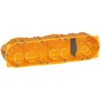 Doză cvadruplă de montaj pentru gips-carton 40mm cu opt module LEGRAND