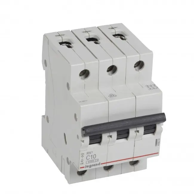 ТРИПОЛЮСЕН АВТОМАТИЧЕН ПРЕКЪСВАЧ RX³-MCB 3P C 10A 6KA LEGRAND