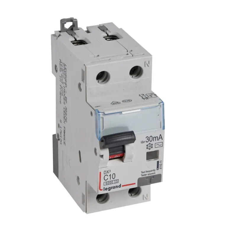 КОМБИНИРНА ДТЗ+DX3 1Р+N 32А 30mA LGR 411016 LEGRAND