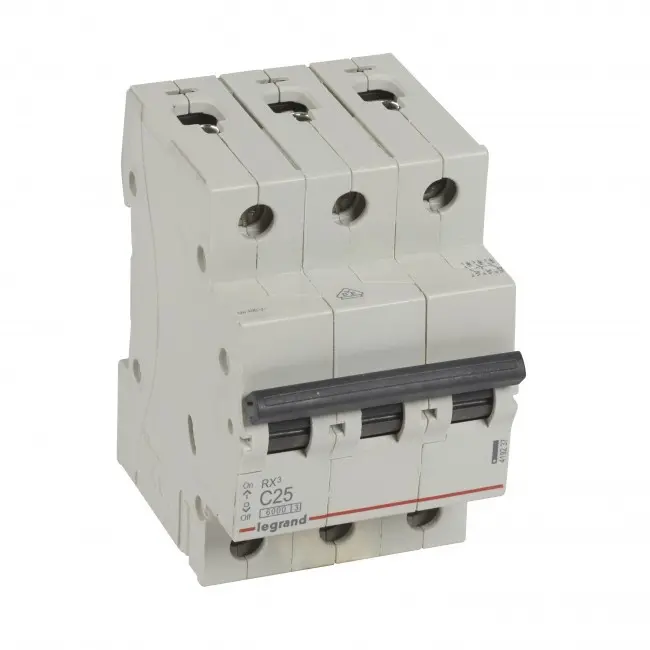ТРИПОЛЮСЕН АВТОМАТИЧЕН ПРЕКЪСВАЧ RX³-MCB 3P C 25A 6KA LEGRAND