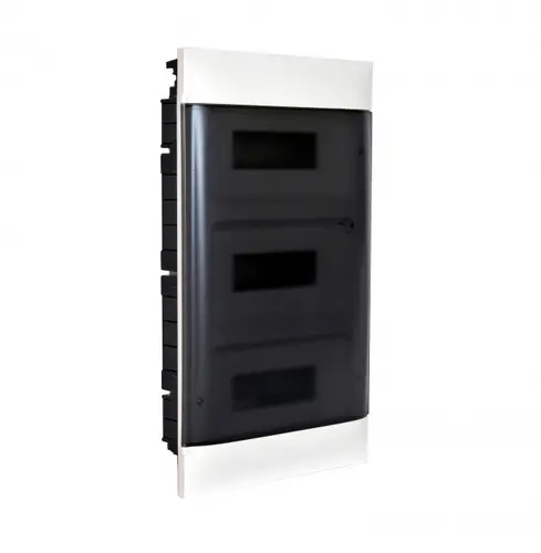 36-МОДУЛНО ТАБЛО + ШИНА С ОПУШЕНА ВРАТИЧКА LEGRAND