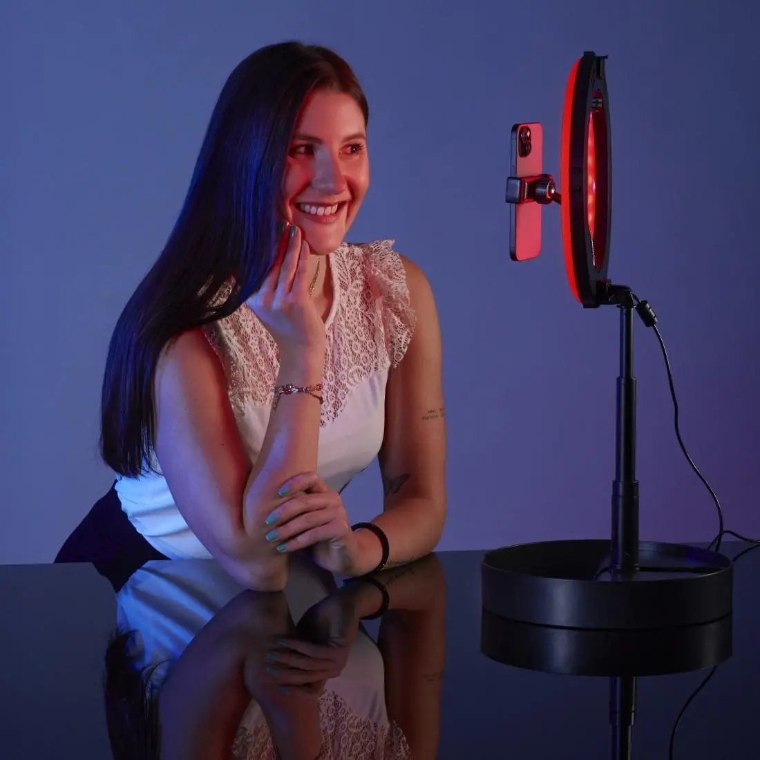 Hama LED Лампа със статив "SpotLight FoldUp RGB 102" LED-RGB, комплект за смартфон, сгъваема - image 5