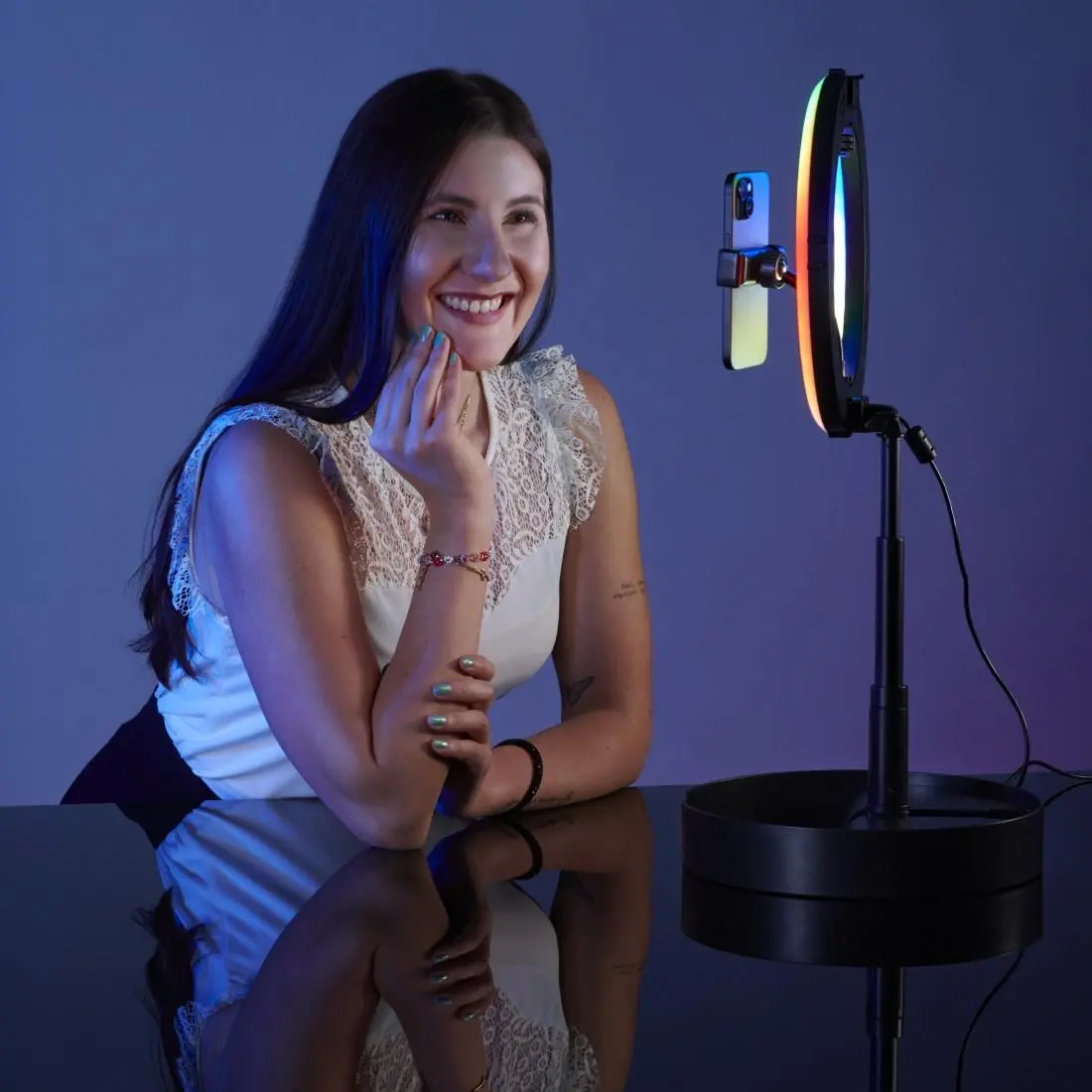 Hama LED Лампа със статив "SpotLight FoldUp RGB 102" LED-RGB, комплект за смартфон, сгъваема - image 7