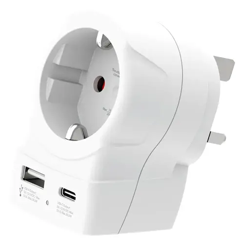 Skross универсален адаптер Europe to UK + 1 x USB  A/C порт, 20W 1500283E