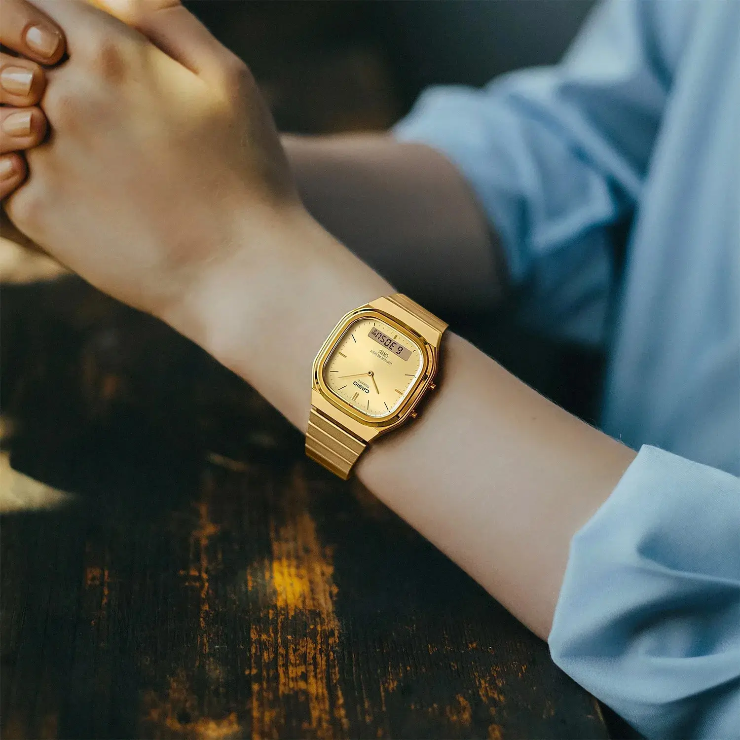 Унисекс часовник Casio - AQ-240EG-9AEF - image 1