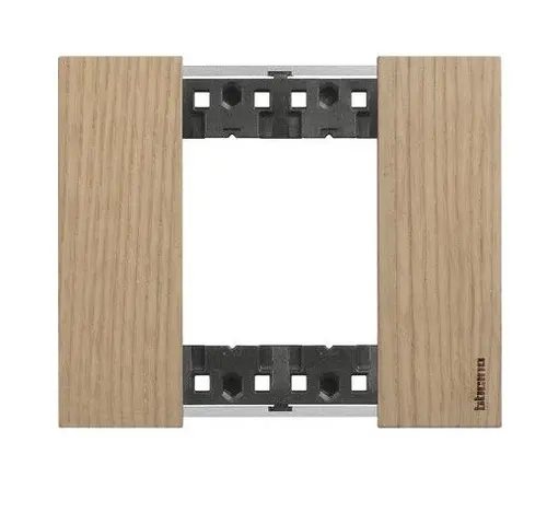 ЕДИНИЧНА РАМКА LIVING NOW LEGRAND - ДЪБ