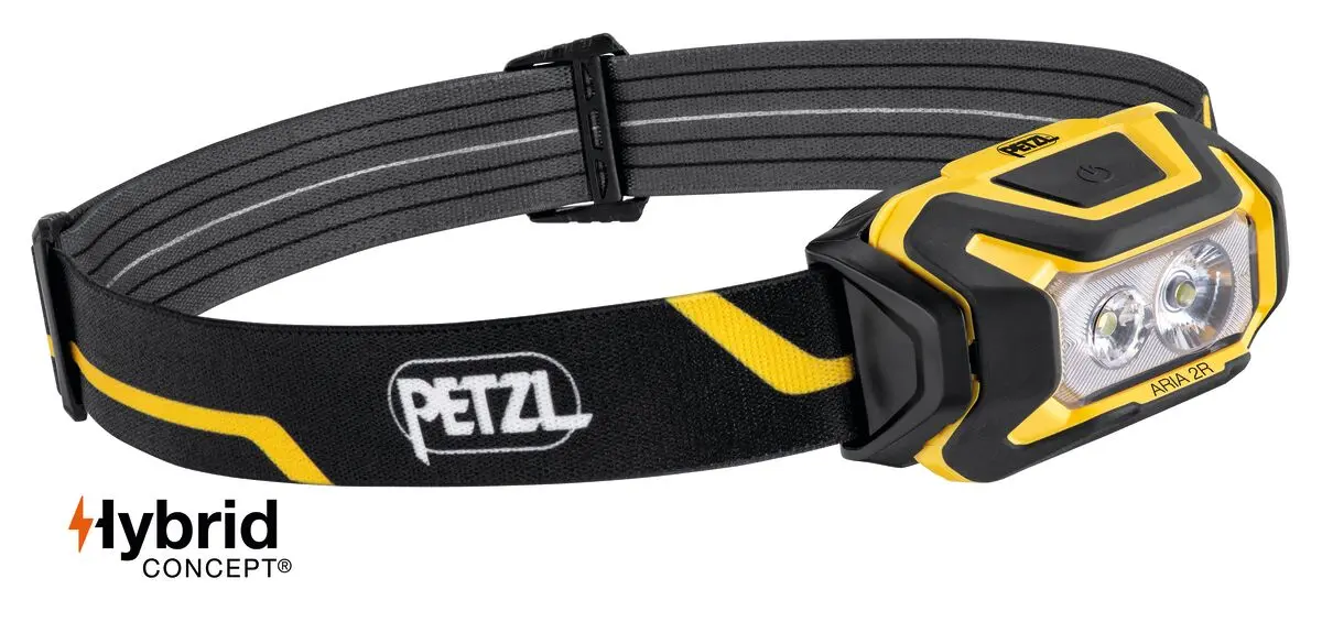 Челник PETZL ARIA 2R 2026, 625 Лумена, Черно/Жълто