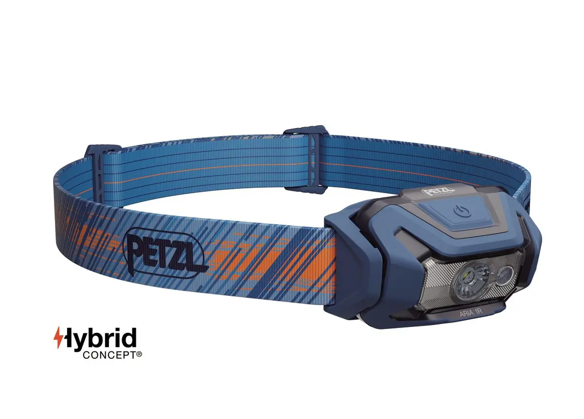 Челник PETZL ARIA 1R RGB 2026, 475 Лумена, Син