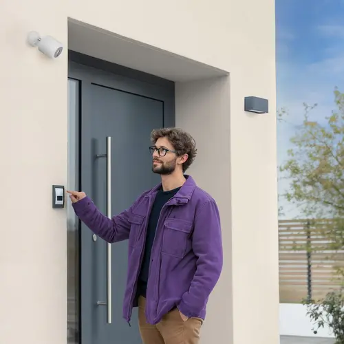 HAMA Wi-Fi Камера за външно наблюдение с детектор за светлина и движение, 2688 x 1520p, 4MP - image 5