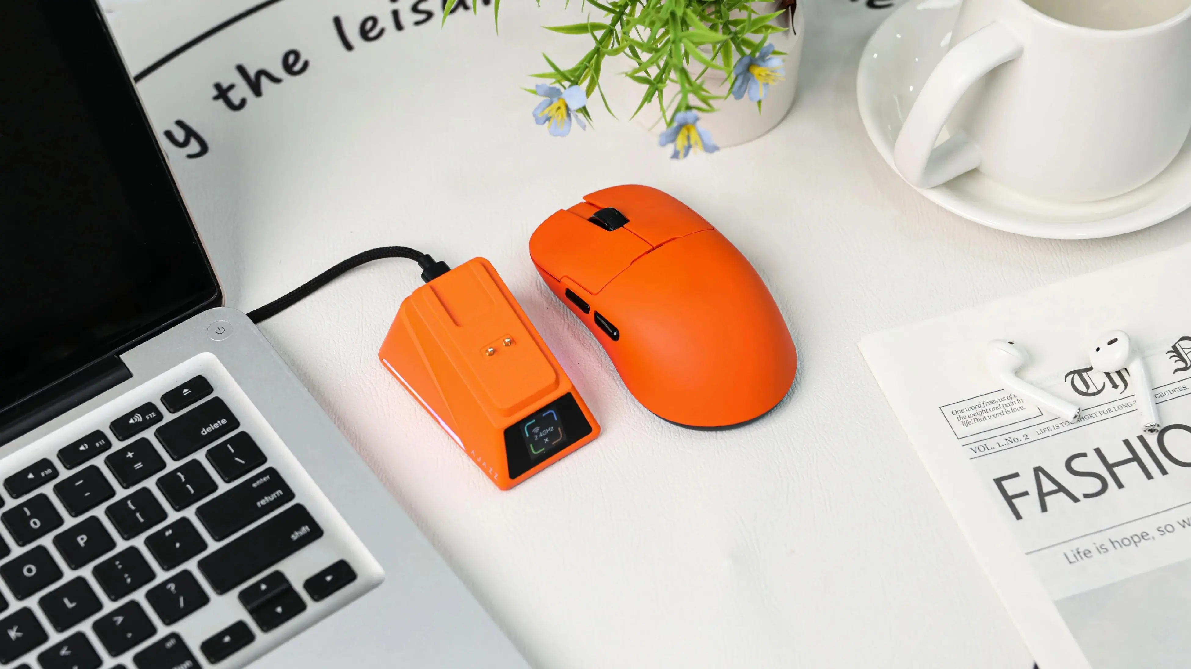 Ajazz професионална геймърска мишка AJ159 PRO - Wireless Gaming Mouse - 8K, Magnetic Charging Dock, White - image 3